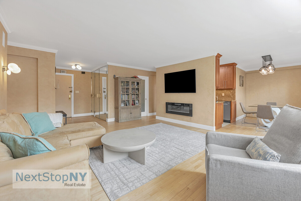 1175 York Avenue Upper East Side New York NY 10065