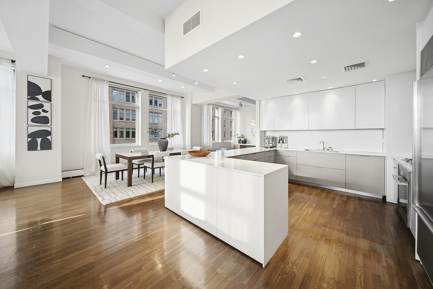 245 Seventh Avenue 11BC/10C Chelsea New York NY 10001