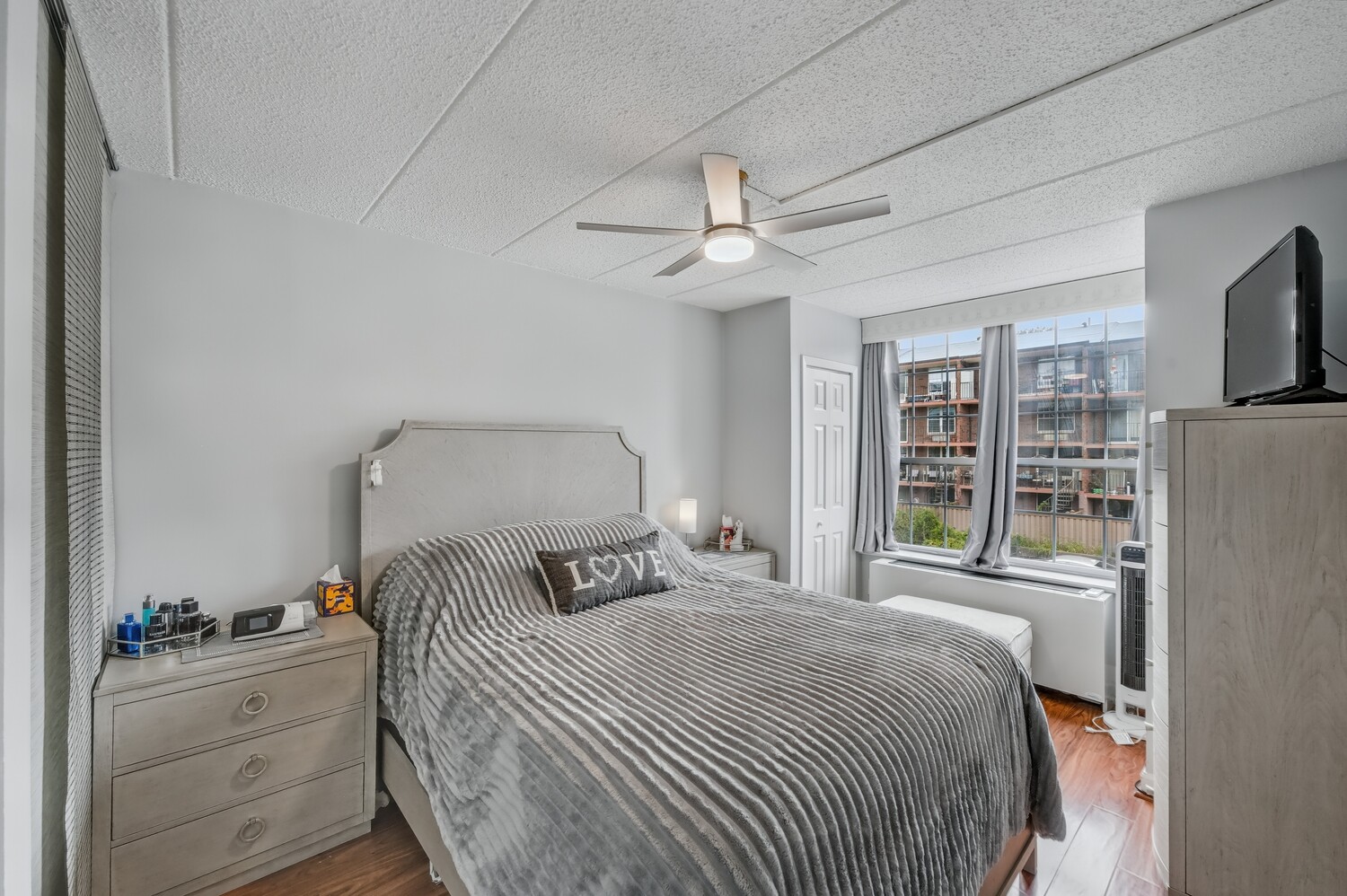 9977 Shore Road Fort Hamilton Brooklyn NY 11209