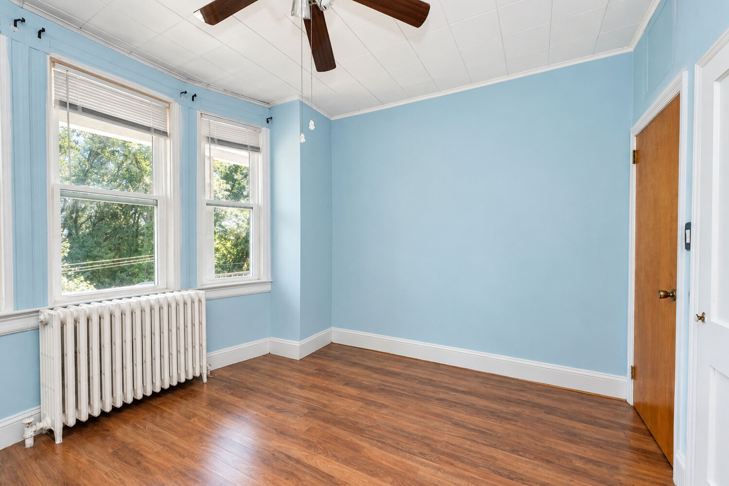 180 Stanley Avenue Tompkinsville Staten Island NY 10301