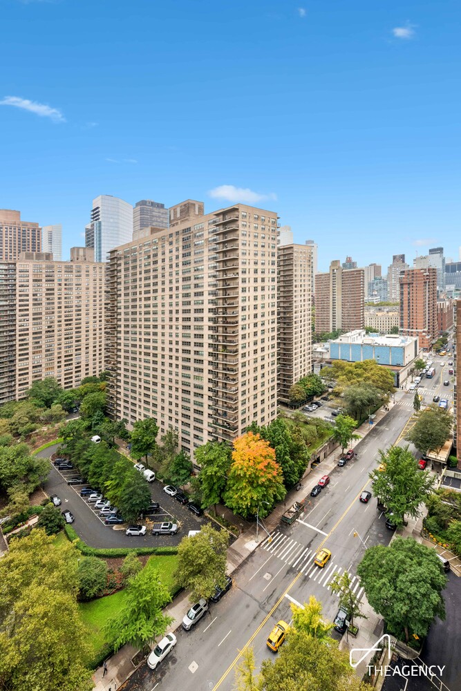 185 West End Avenue 22J Lincoln Square New York NY 10023