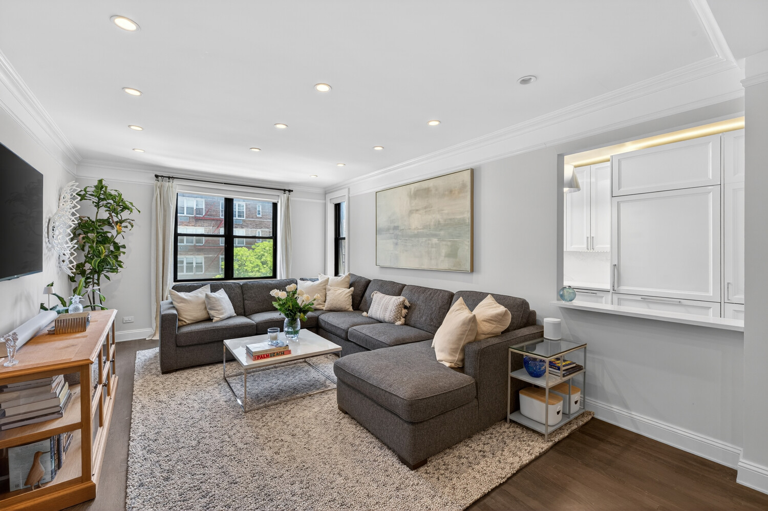 100 West 12th Street 4K Greenwich Village New York NY 10014