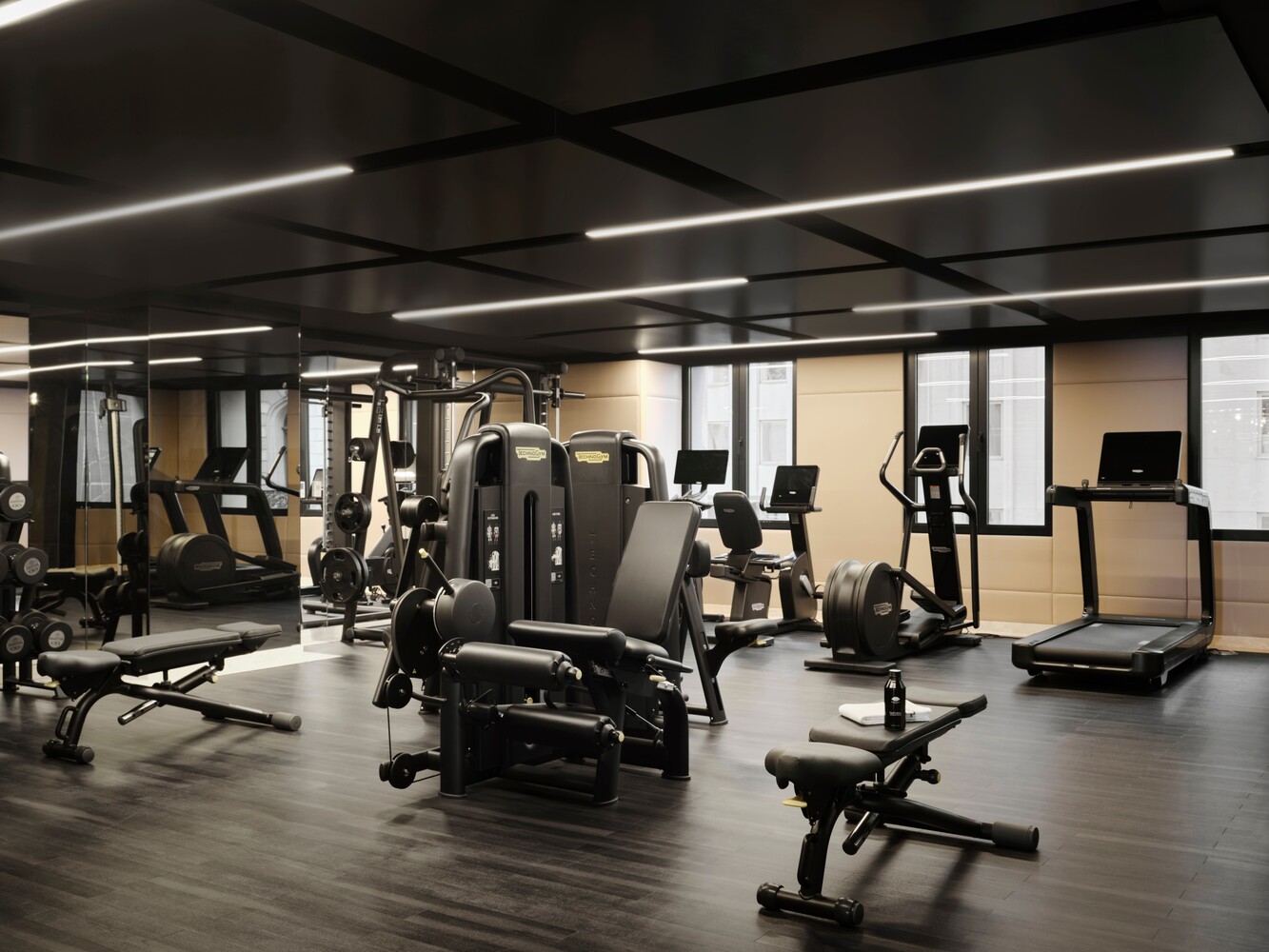 685 Fifth Avenue 22B Midtown East New York NY 10022