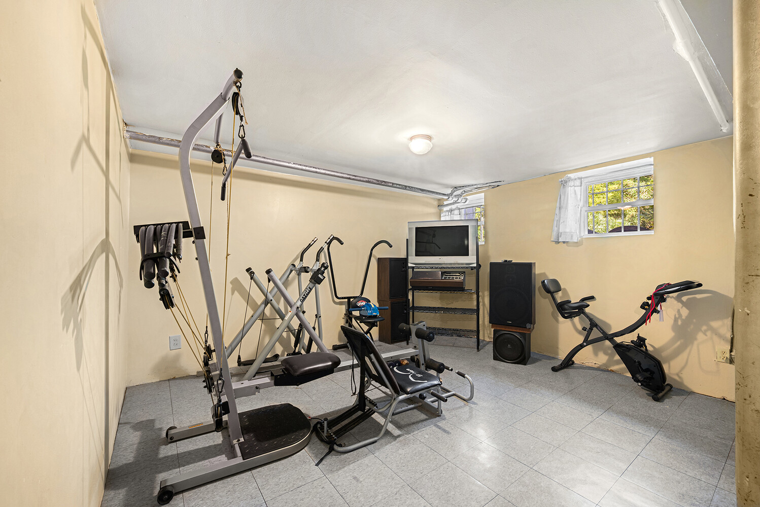 567 Lexington Avenue Stuyvesant Heights Brooklyn NY 11221