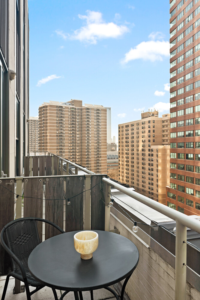 99 John Street 1118 Seaport District New York NY 10038