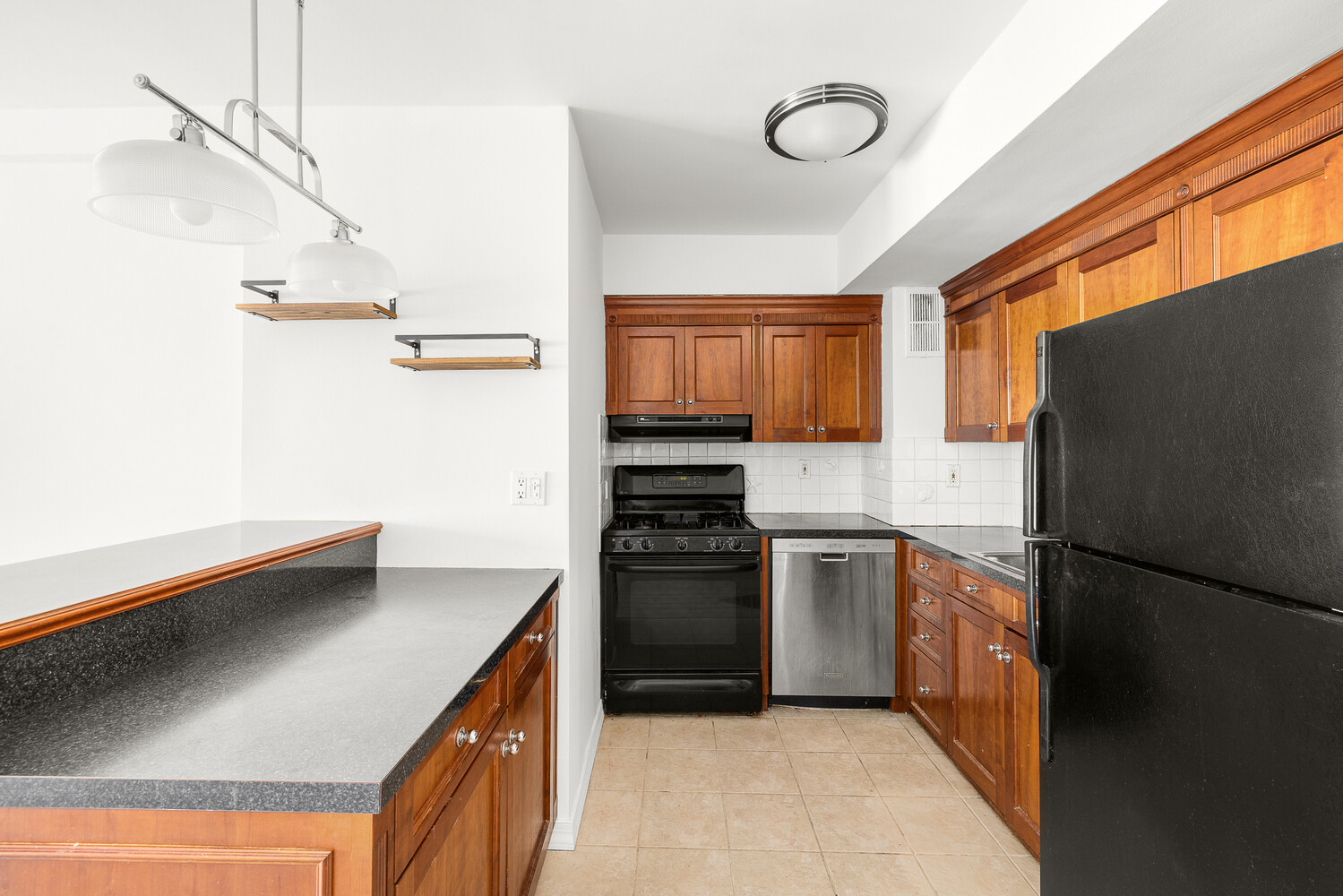 305 East 24th Street Kips Bay New York NY 10010