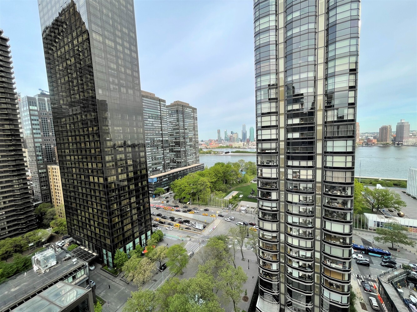 333 East 46th Street 2G Turtle Bay New York NY 10017