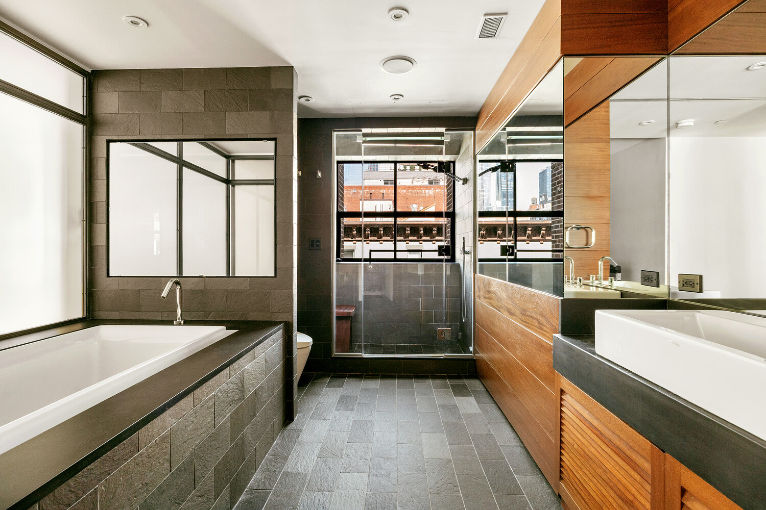 456 West 19th Street 4/5D Chelsea New York NY 10011