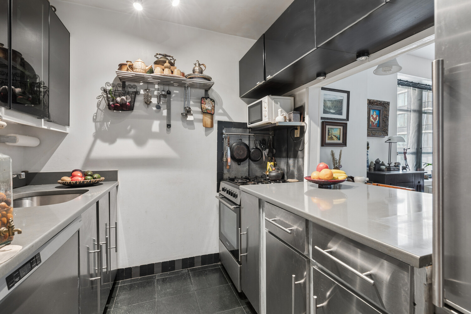 43 West 61st Street 16H Lincoln Square New York NY 10023