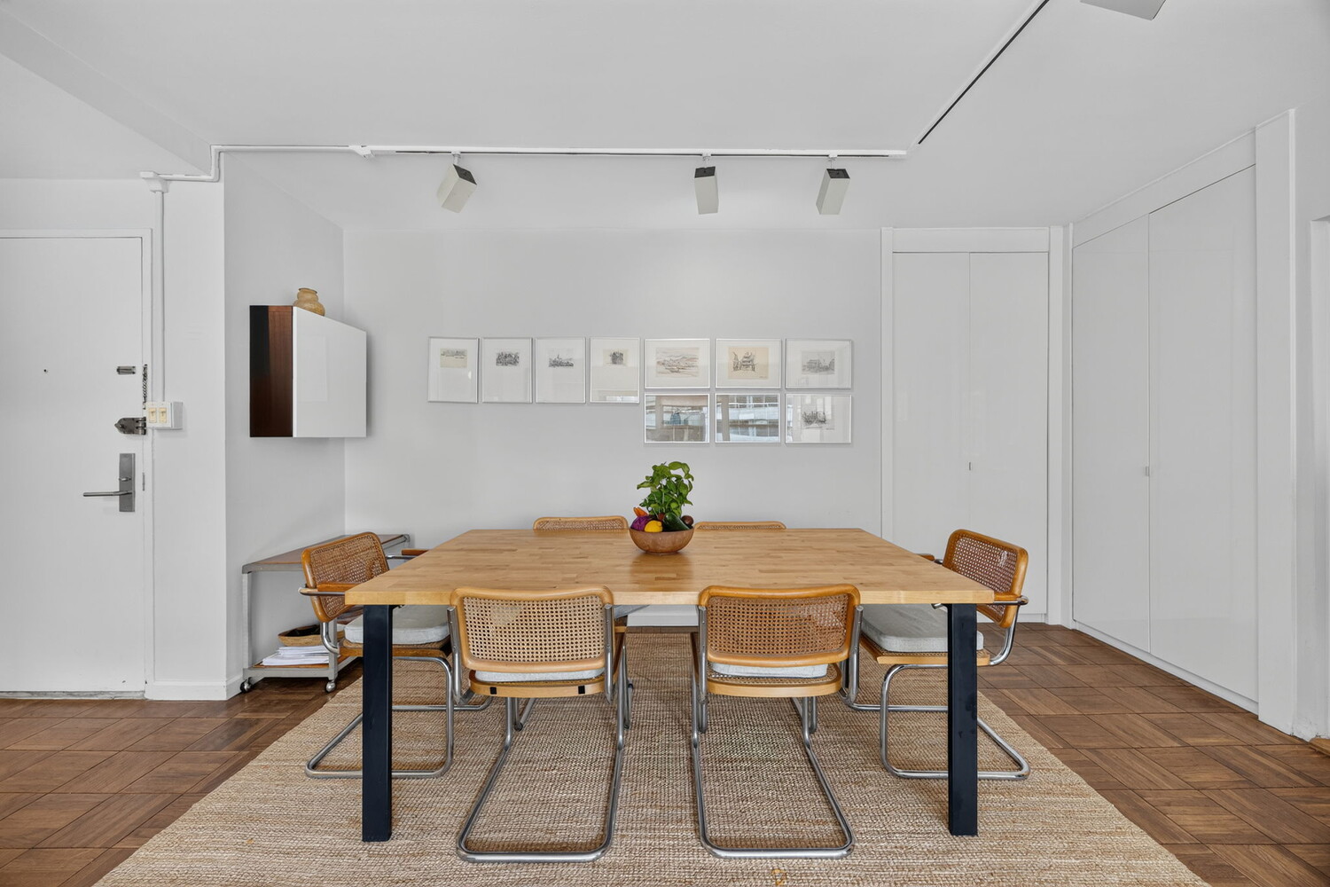 118 East 60th Street 14F Upper East Side New York NY 10022
