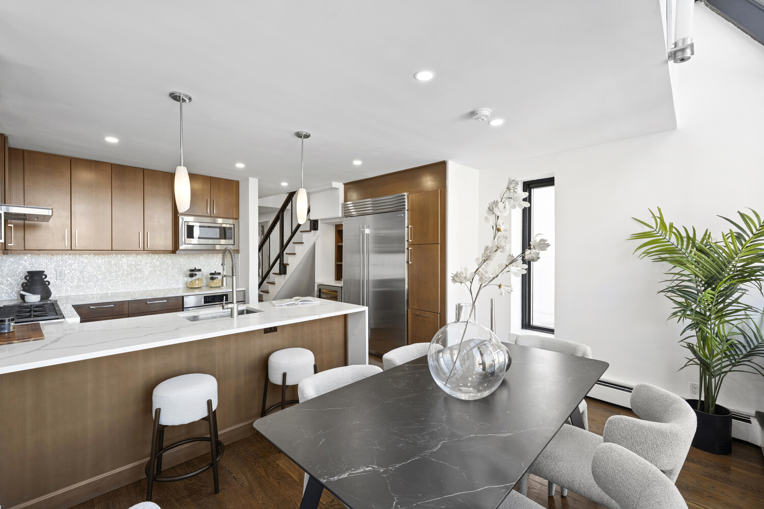 130 Barrow Street PH20 W. Greenwich Village New York NY 10014