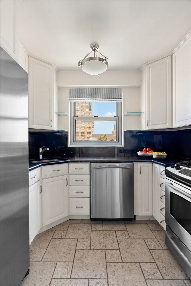 360 East 72nd Street Upper East Side New York NY 10021