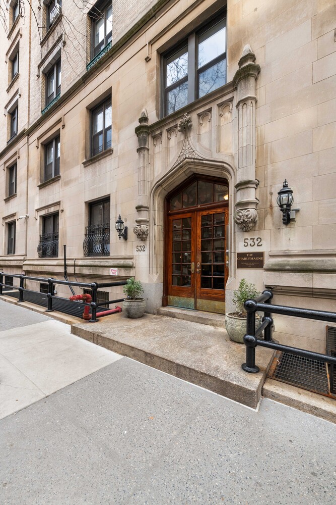 532 West 111th Street 53/54 Morningside Heights New York NY 10025