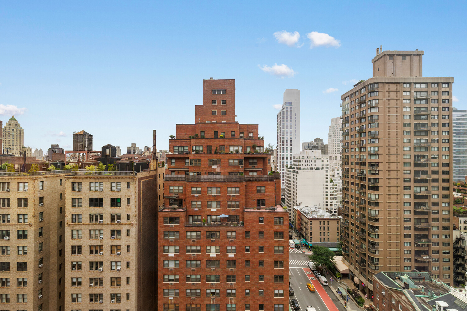 190 East 72nd Street 19B Upper East Side New York NY 10021