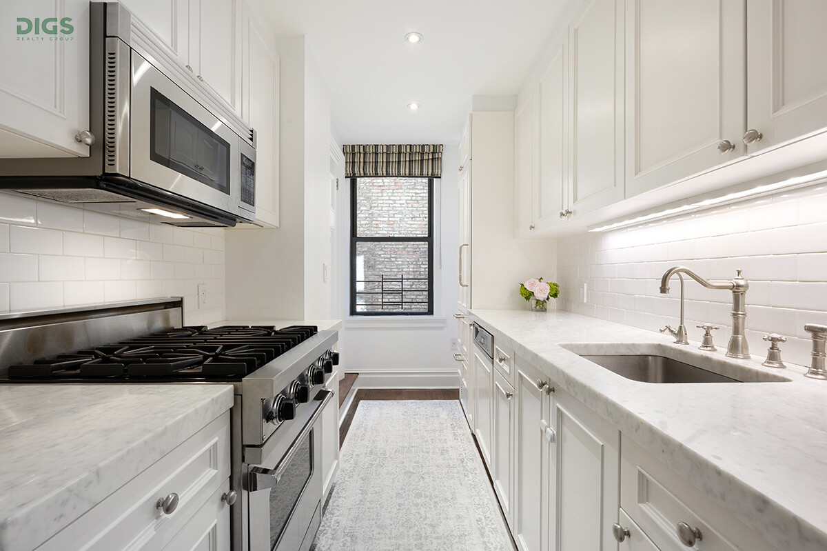 161 West 75th Street Upper West Side New York NY 10023