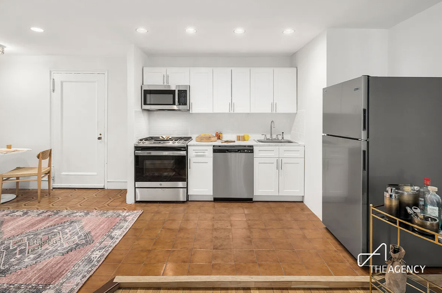 29 East 9th Street 1 Greenwich Village New York NY 10003