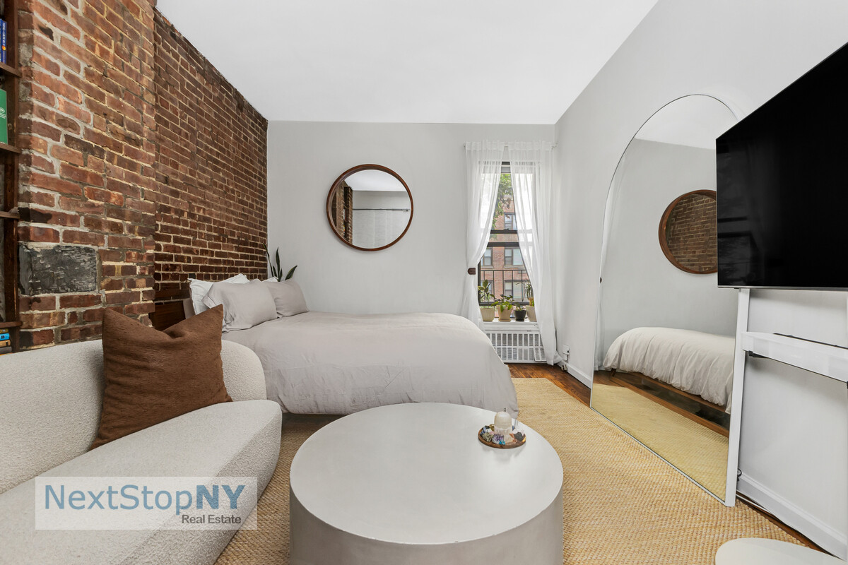 425 East 78th Street 4D Upper East Side New York NY 10075