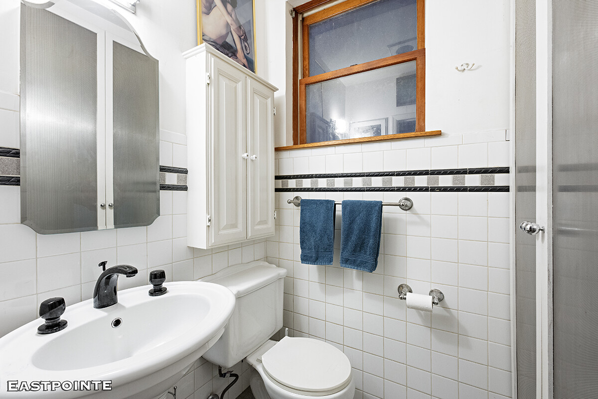 335 West 21st Street Chelsea New York NY 10011
