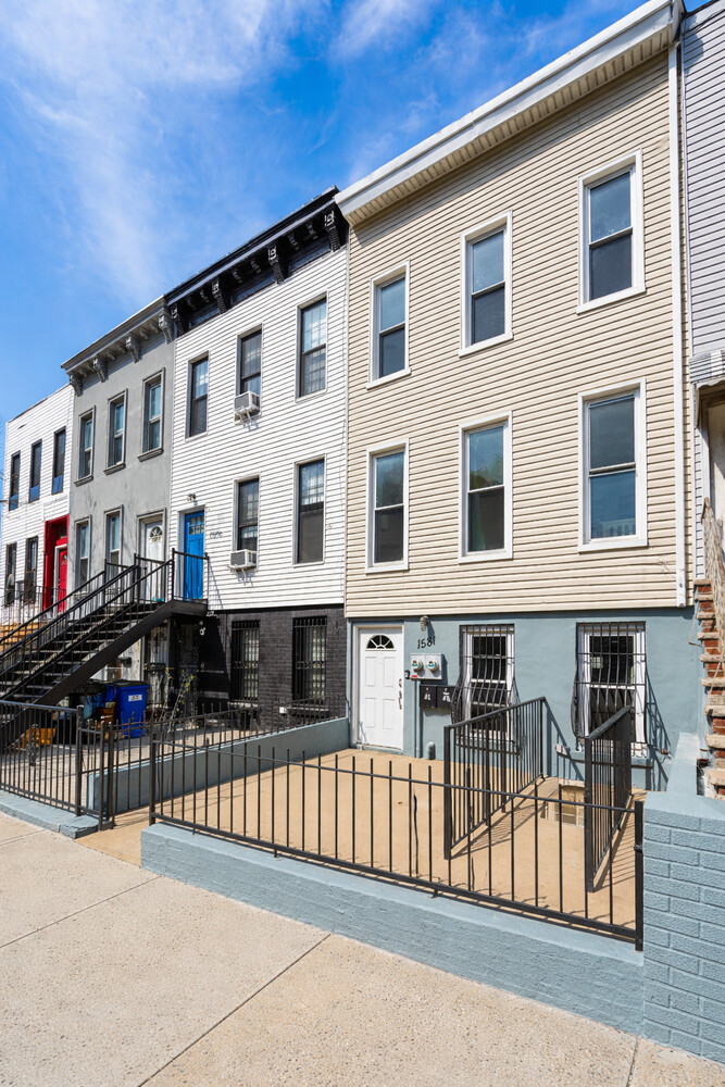 1581 Bergen Street Bedford Stuyvesant Brooklyn NY 11213