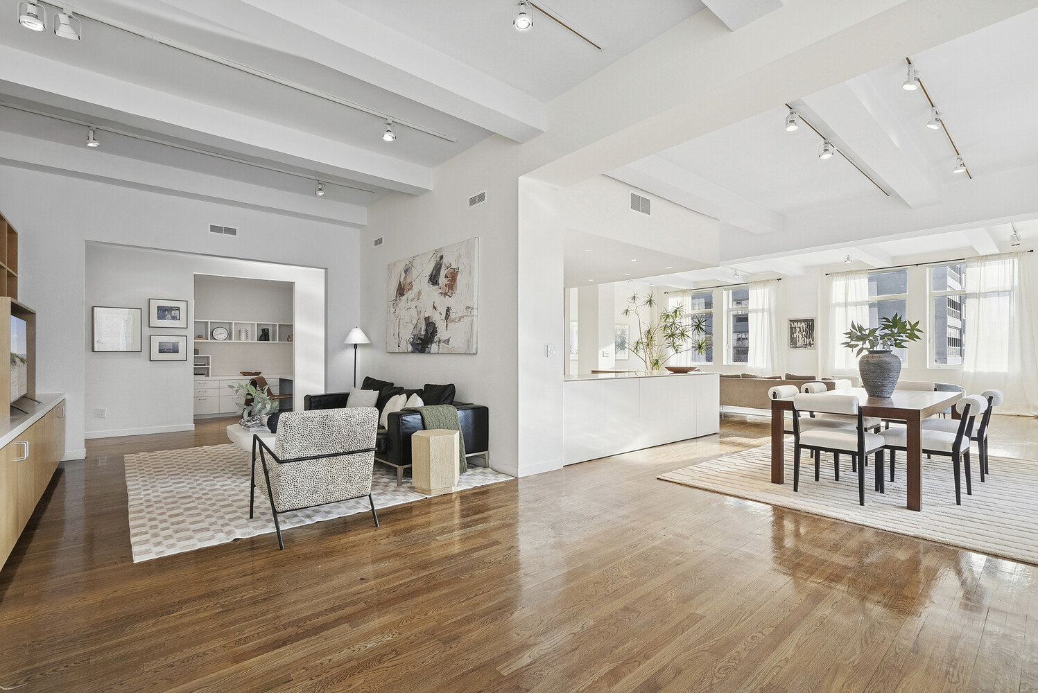 245 Seventh Avenue 11BC/10C Chelsea New York NY 10001