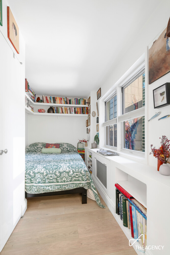 321 East 45th Street 7G Turtle Bay New York NY 10017