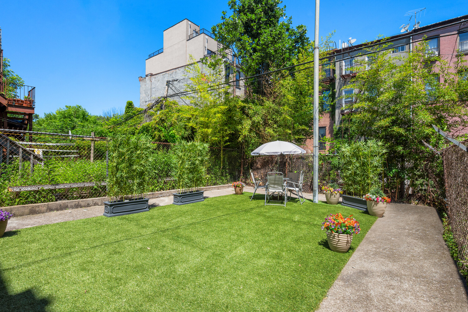 567 Lexington Avenue Stuyvesant Heights Brooklyn NY 11221