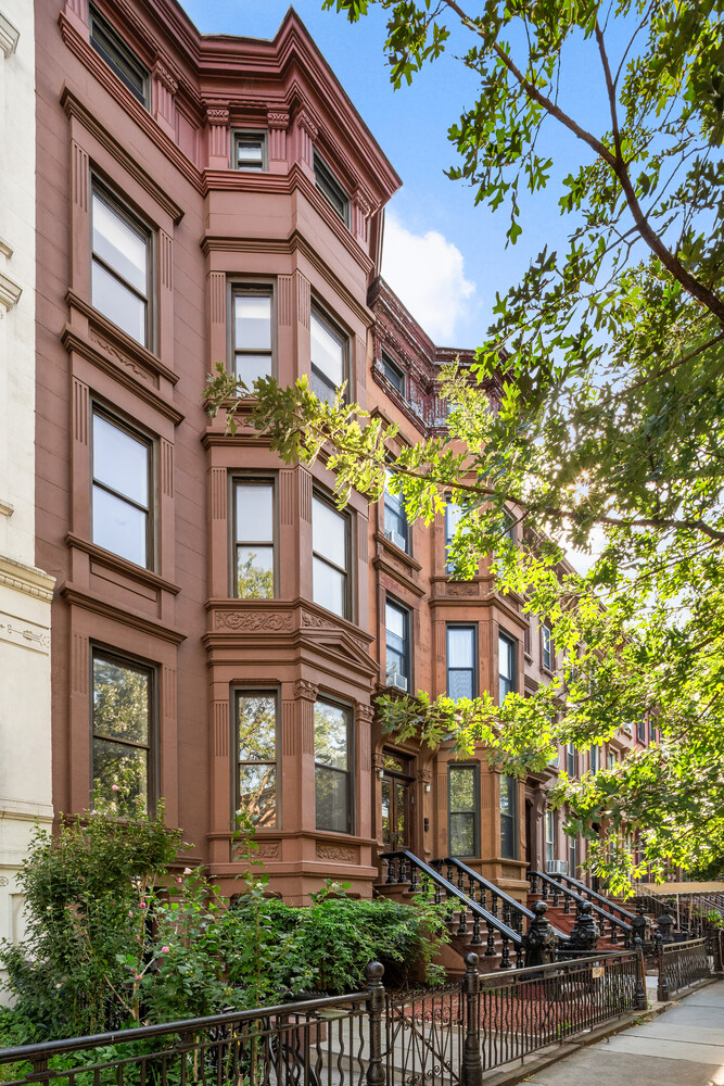 256 Jefferson Avenue Bedford Stuyvesant Brooklyn NY 11216