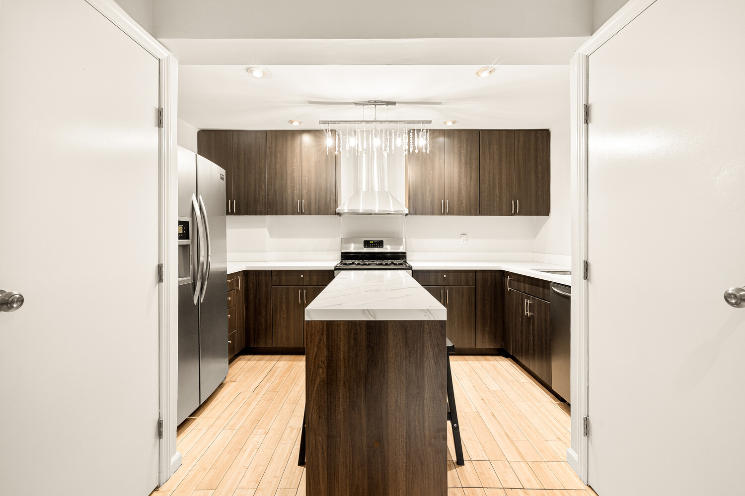 162 Ninth Avenue Chelsea New York NY 10011