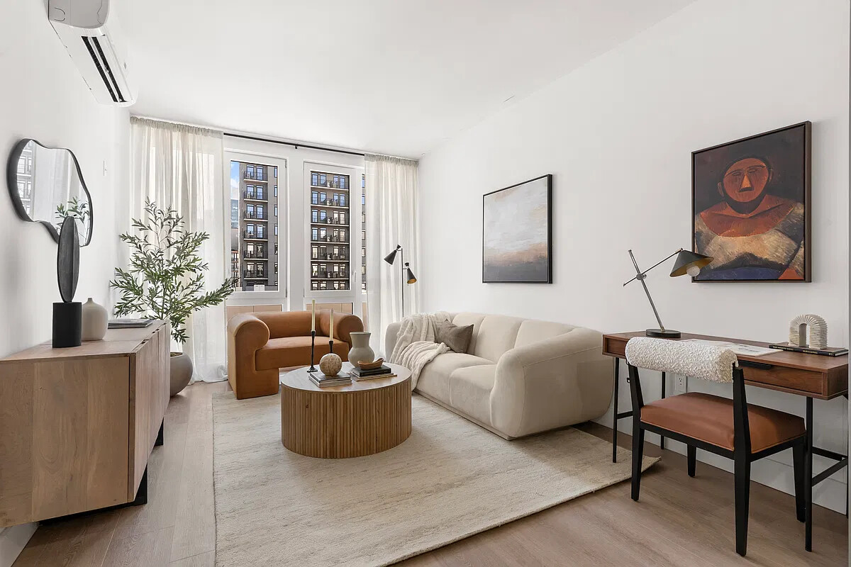 4-34 26th Avenue 614 Astoria Queens NY 11102
