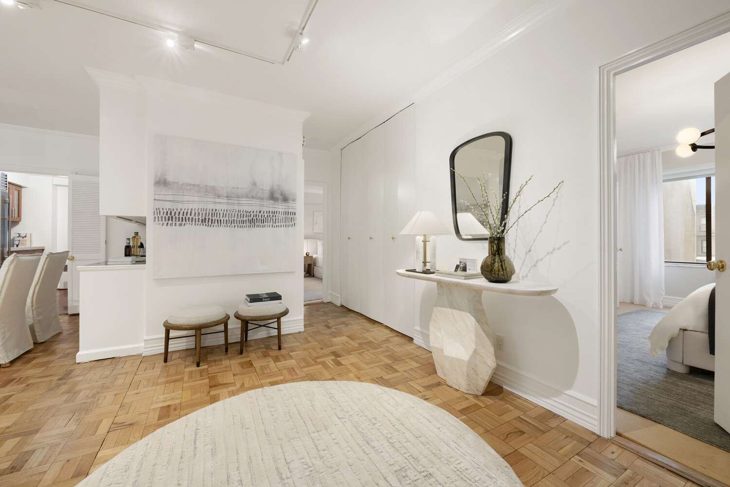 900 Park Avenue 5E Upper East Side New York NY 10075