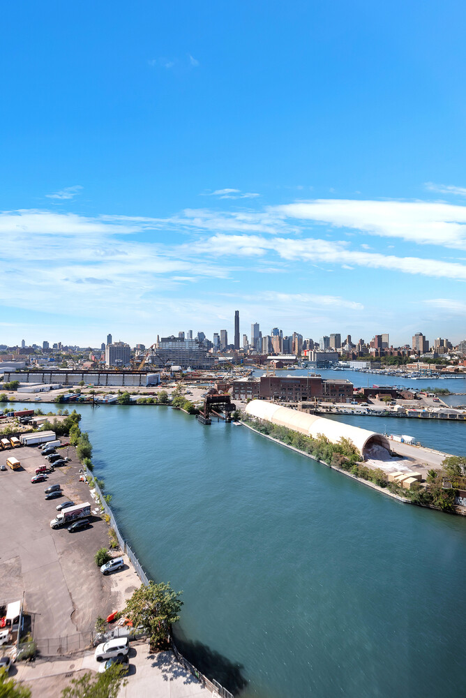 480 Kent Avenue 16A Williamsburg Brooklyn NY 11249