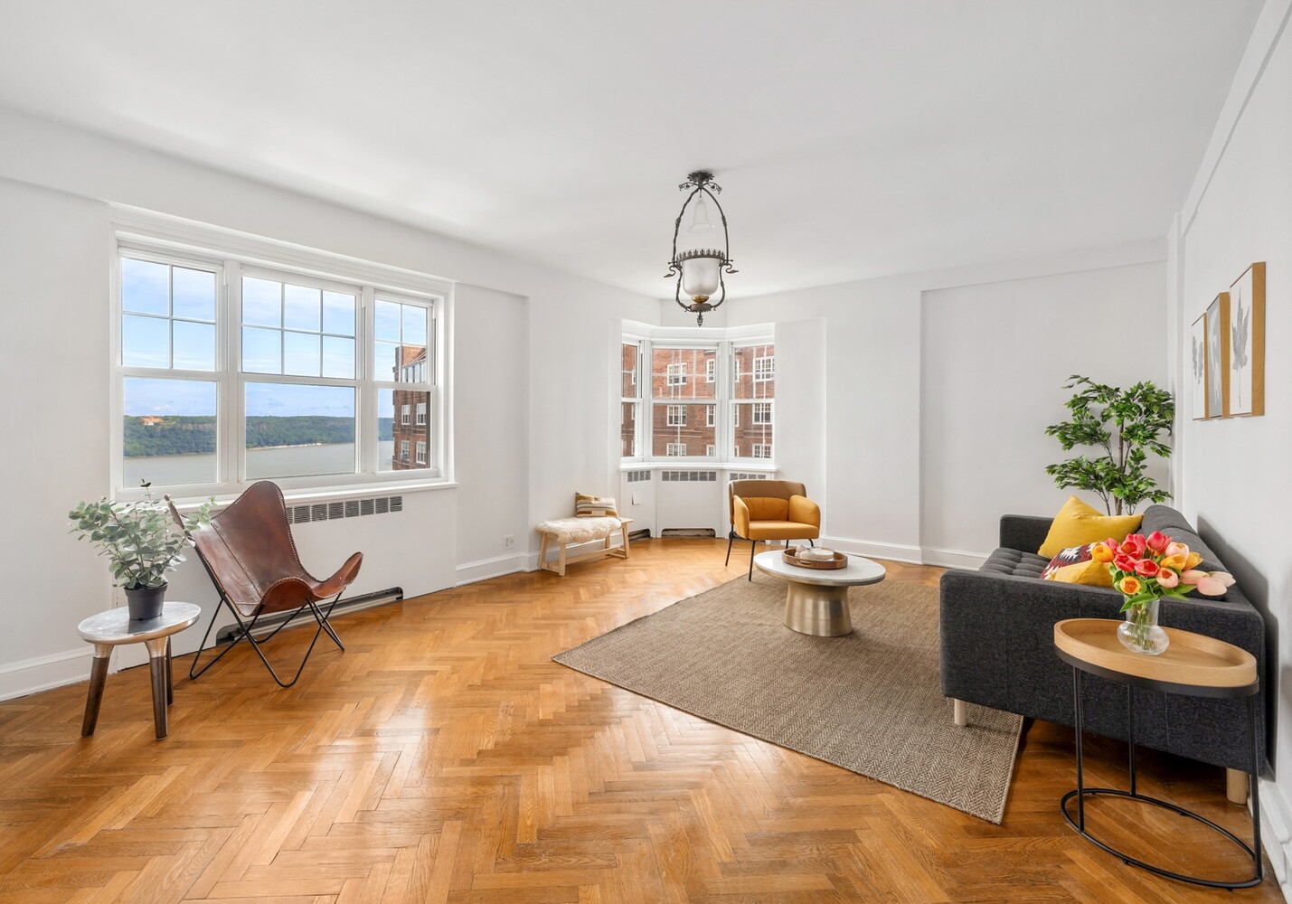 160 Cabrini Blvd. APT127 Hudson Heights New York NY 10033
