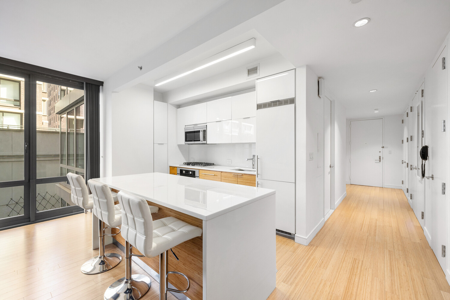 303 East 33rd Street 3A Kips Bay New York NY 10016