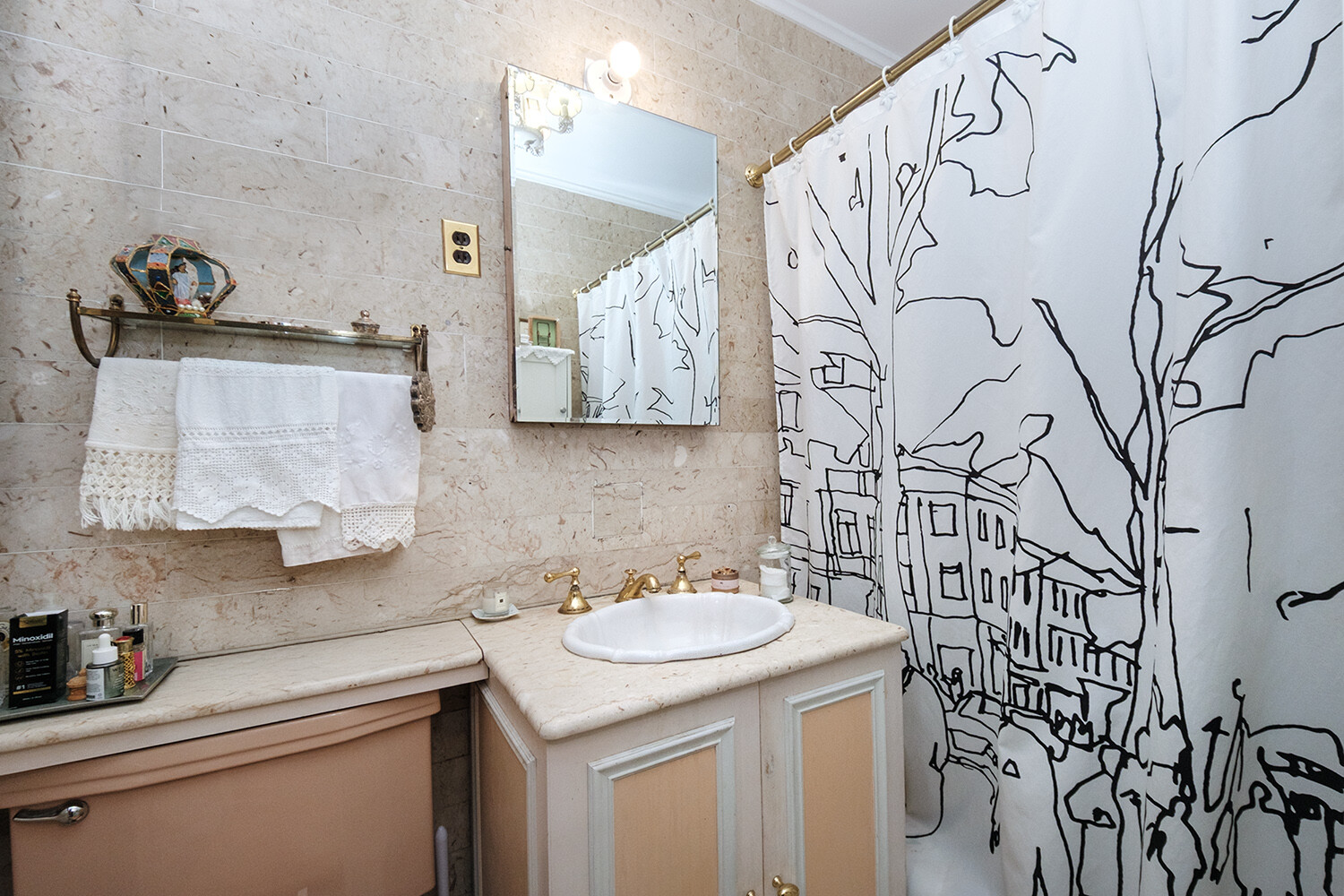 25 East 69th Street 5B Upper East Side New York NY 10021