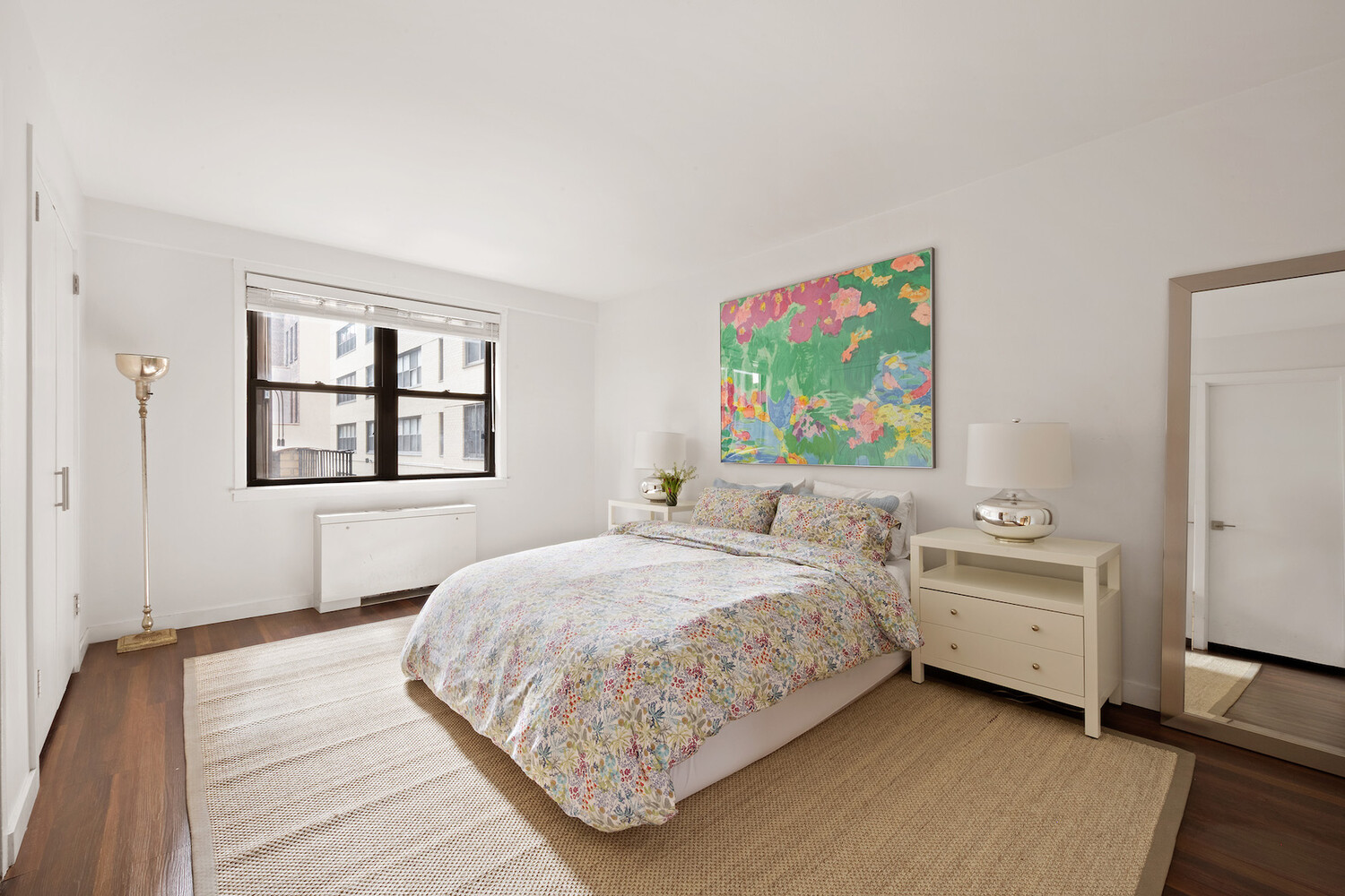 201 East 28th Street 2R Kips Bay New York NY 10016