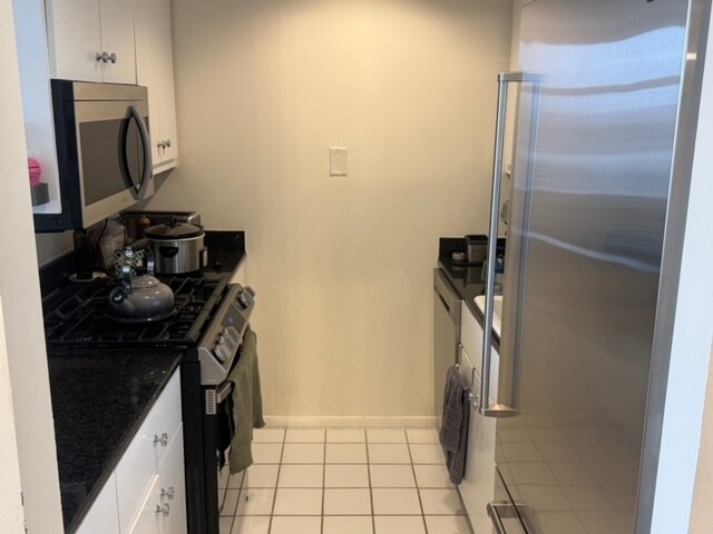 160 West 66th Street 28A Lincoln Square New York NY 10023