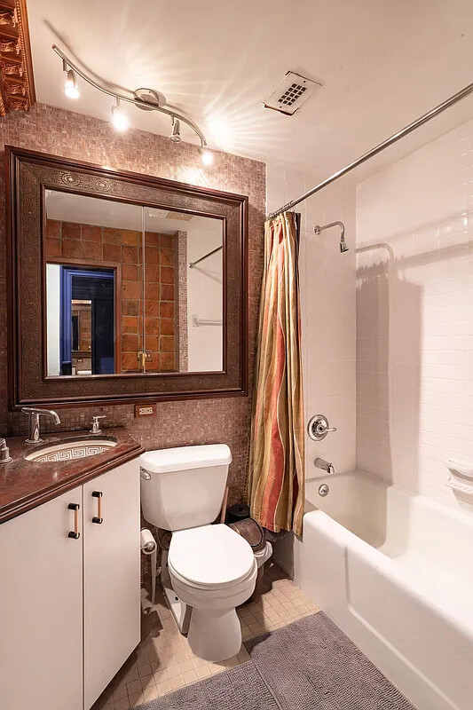 310 East 46th Street 3P Turtle Bay New York NY 10017