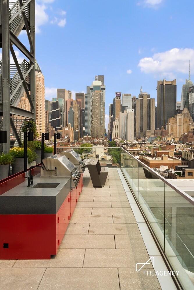 547 West 47th Street Clinton New York NY 10036