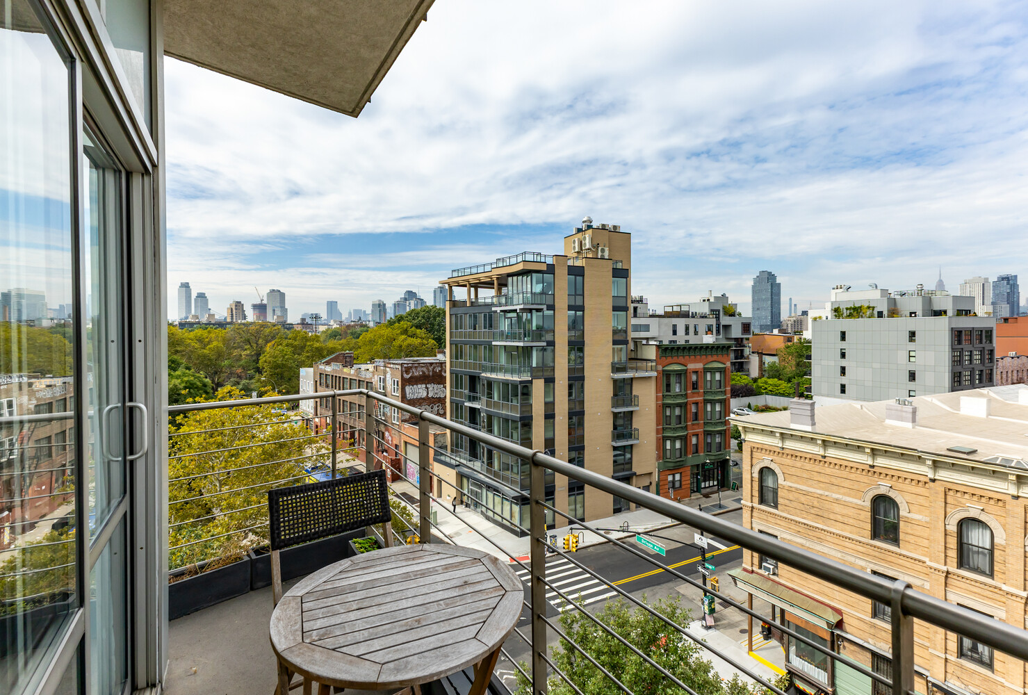 297 Driggs Avenue 6B Greenpoint Brooklyn NY 11222