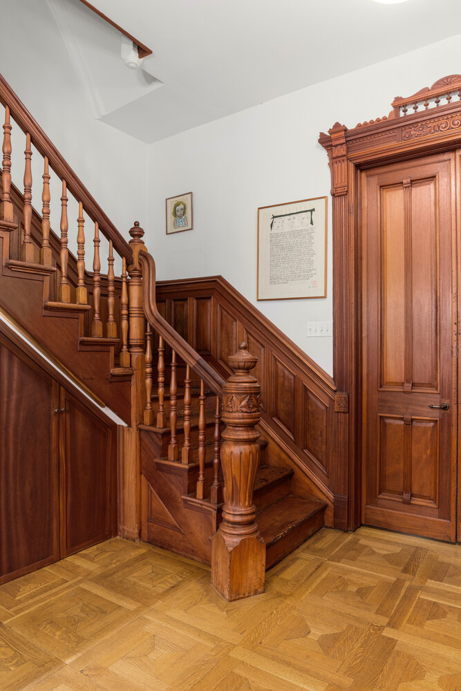 360 West 121st Street West Harlem New York NY 10027