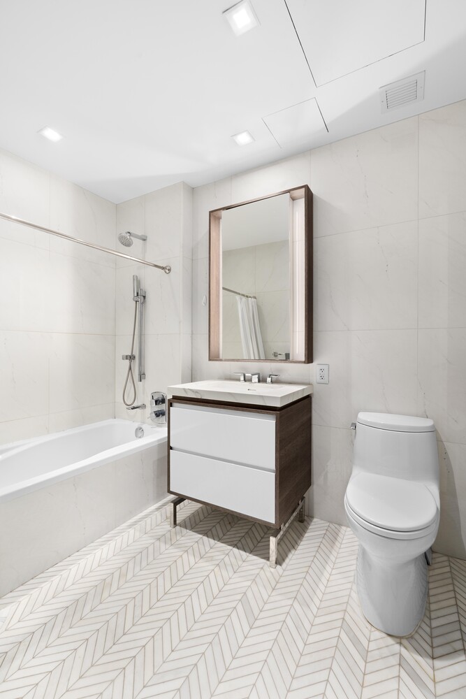 505 West 43rd Street 6D Clinton New York NY 10036