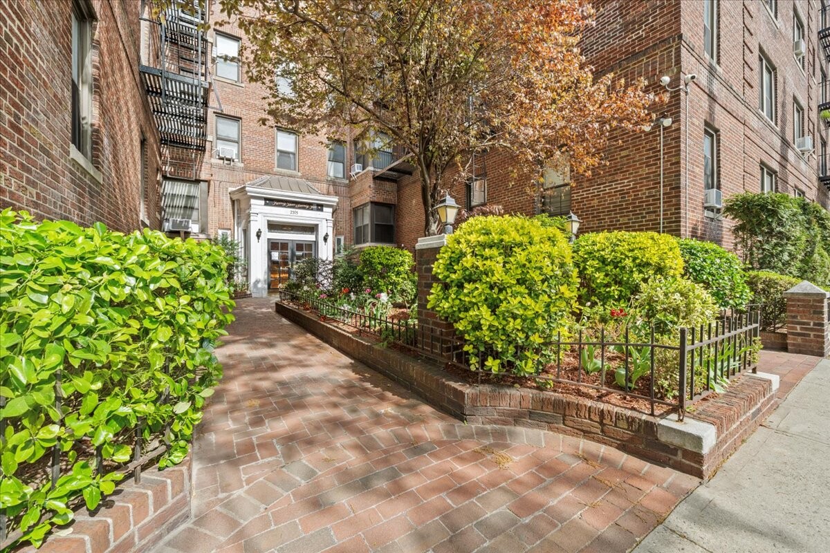 2375 Ocean Avenue 5D Madison Brooklyn NY 11229