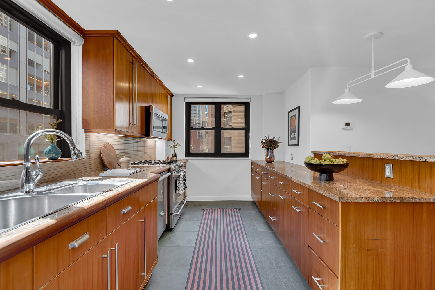 135 East 54th Street 11ABC Midtown East New York NY 10022