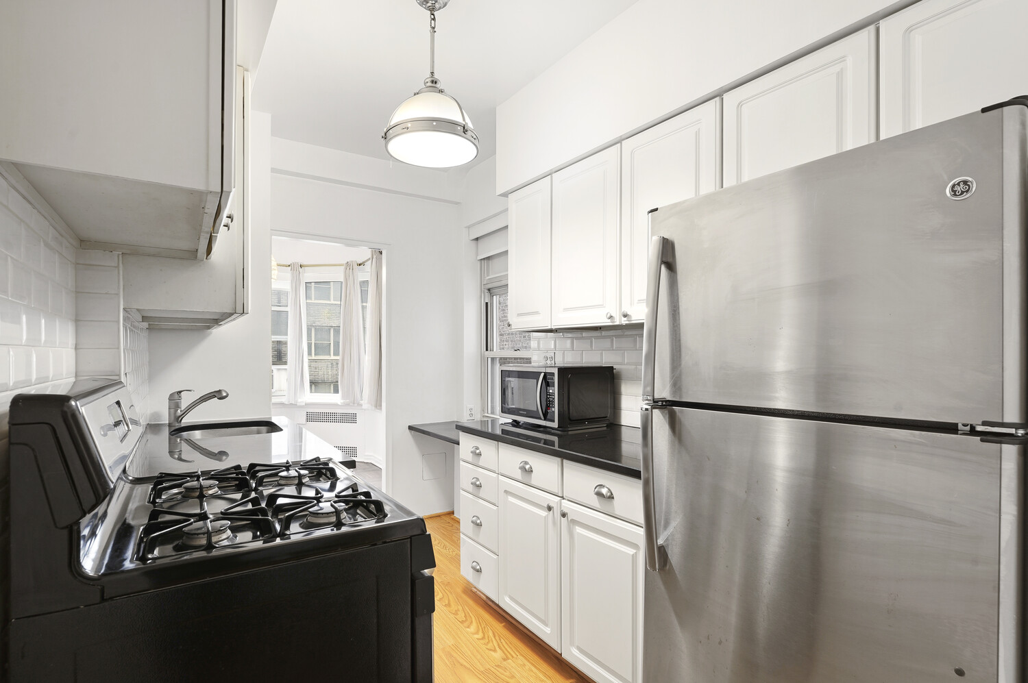215 East 79th Street 7F Upper East Side New York NY 10075