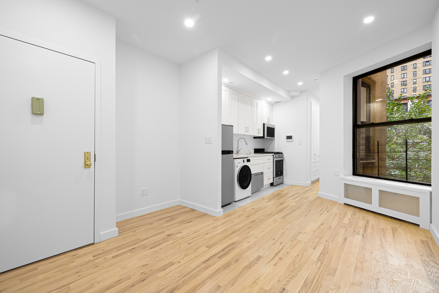 27 West 84th Street Upper West Side New York NY 10024