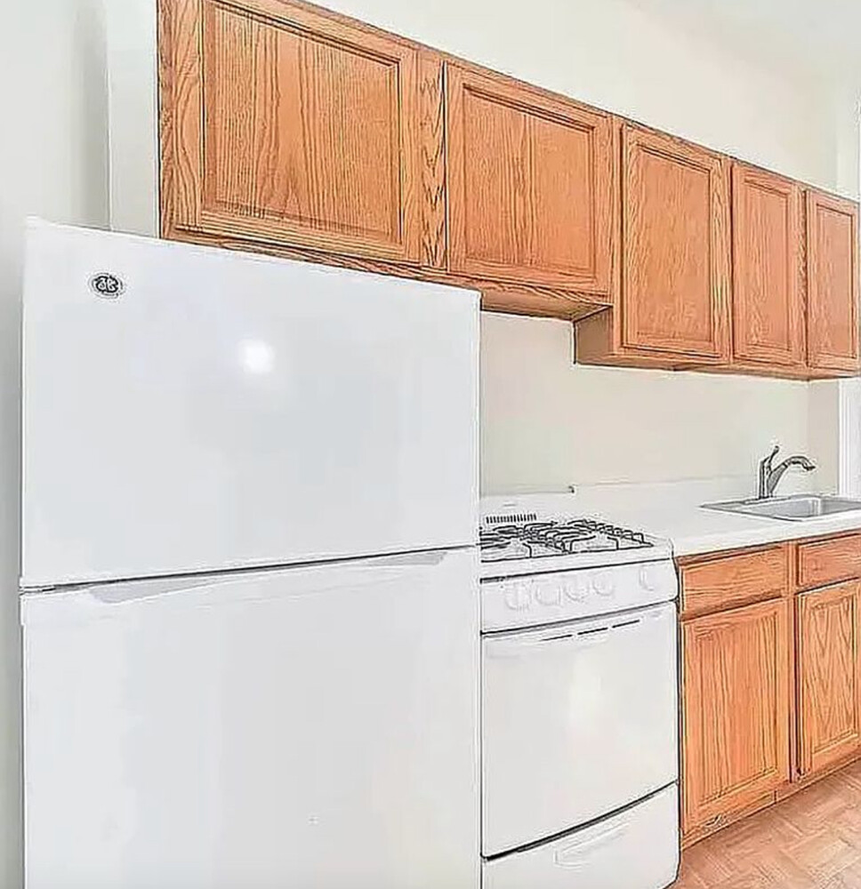 230 East 25th Street Kips Bay New York NY 10010