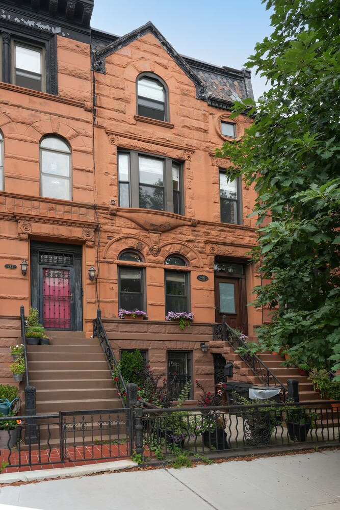 449A MacDonough Street TH Bedford Stuyvesant Brooklyn NY 11233