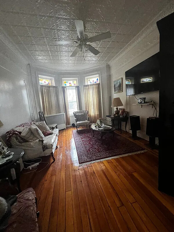 338 East 22nd Street Flatbush Brooklyn NY 11226