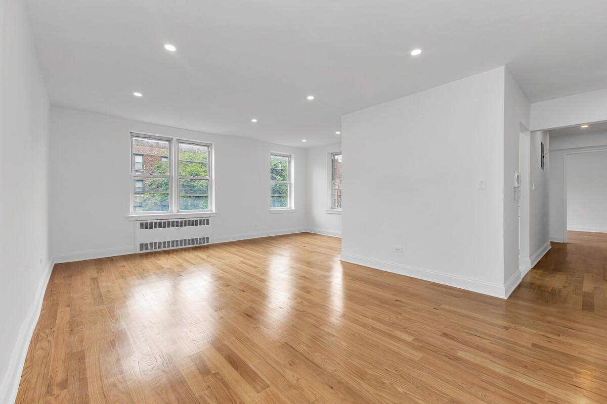 66-33 Yellowstone Blvd. 5D Forest Hills Queens NY 11375