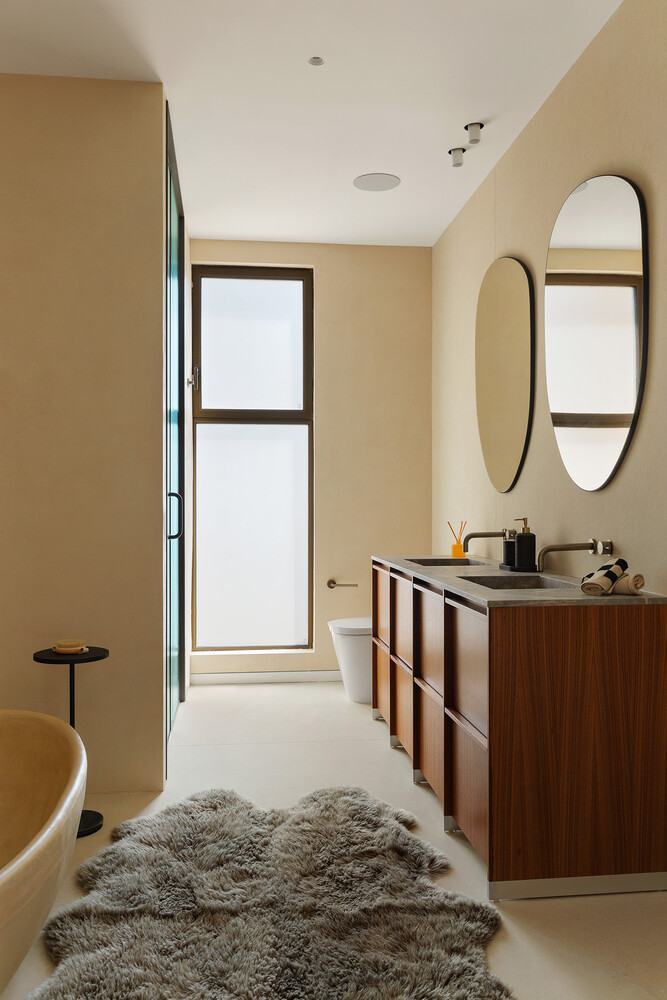 68 Commercial Street Greenpoint Brooklyn NY 11222